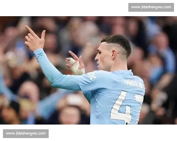 半场战报：卡什世界波破门 维拉 1-0 暂压曼城