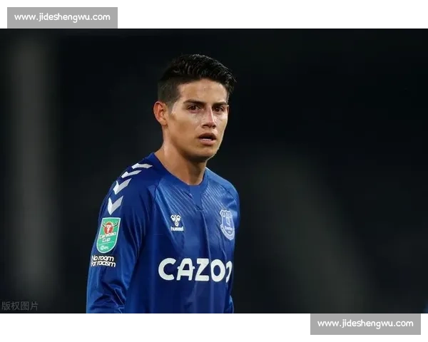 40 岁 C 罗世界波之外:第 21 分钟的双手指天为何动人 40 岁 C 罗世界波之外:第 21 分钟的双手指天为何动人